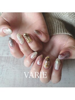 ヴァリエ(VARIE)/アシメントリーニュアンス