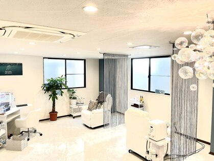 フォーケア(4Care)の写真