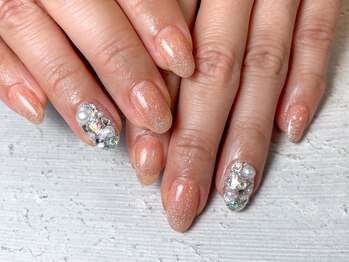 ラフィーナ(RAFFINA)/