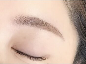 ラピス 川越店(Lapis)の写真/≪アイブロウWAXスタイリング¥5100≫圧倒的なデザイン力で"垢抜け美人眉"にお仕上げ♪パーマsetもご用意○