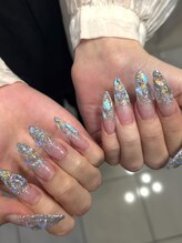 アヤネイルズ アンド アイラッシュ(AYA NAILZ.＆Eyelash)/夏人気デザイン♪ラメ×オーロラ