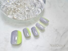 縦グラデーションフットネイル