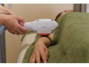 エムプラス 東戸塚(M+)/施術風景　1