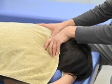 ひかり整骨院 ひかり式関節整体の雰囲気（【根本改善】姿勢の軸作りからしっかり整体！#肩こり#マッサージ）