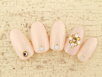 シューズネイルプロデュース/ストーンビジューデザイン