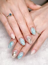 ウィズ ユー(with U produce by Megumi Ohara)/大理石夏ネイル