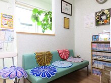 しもえのお整骨院/待合室.1