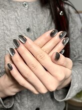 トーン(TONE)/マグネットネイル