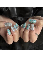 リノン(Linon)/キラキラ梅雨ネイル