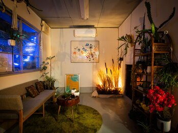 こりほぐし 図書館前/夏の模様替えが完成しました