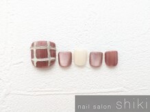 シキ 平塚(shiki)/FOOTニュアンスネイル ￥6800