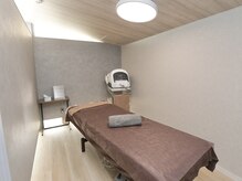きこりのいずみの雰囲気（施術ルーム。完全個室で落ち着いた空間で施術を受けられます。）