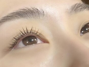 リジェネ(Regene)の写真/最高級エクステ使用☆ダメージレス＆満足のボリューム感なのに軽く、付け心地抜群！密着度が高くモチも◎