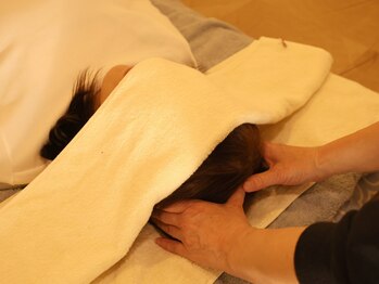アフェ(afe)の写真/【デコルテ・首肩・腕のケア込み】ドライヘッドスパ40分¥4500～/60分コースも有◎ボディとのセットも人気♪