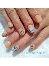 エリーズナードネイルズ(Erie’s Nerd Nails)/