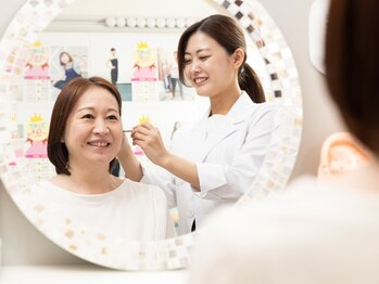 耳つぼサロン リリー(Lily)の写真/一生に一度の大切な日は、自分史上最高の美しさで…♪毎週の定期的なサポート付きで楽しくダイエット☆