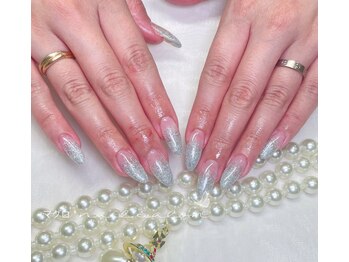 マグロ ネイルサロン/