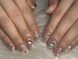 キラキラ☆宝石ネイル
