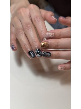 アロンネイル(A’arone nail)/
