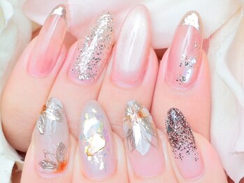 ディーネイル 池袋(D-nail)の写真/池袋駅西口徒歩3分■HANDもFOOTもオフ込¥3900~!■選べるデザイン250種以上!選べるカラ-200色以上!