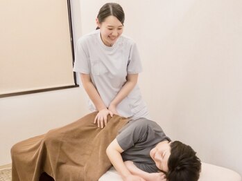 あさひ整体院 浜町アネックスの写真/その腰の痛みの原因は歪みかも？長年の腰の辛さも解消！根本改善にとことんこだわった全身整体◎