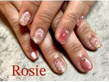 ロージィ(Rosie)/チューリップネイル