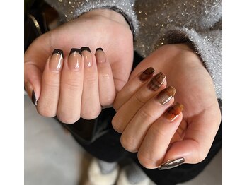 ネイルルーム オルポノ(Olupono)