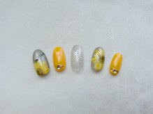 ルアナ 若葉台店(LUANA)/夏の定番！ひまわりネイル