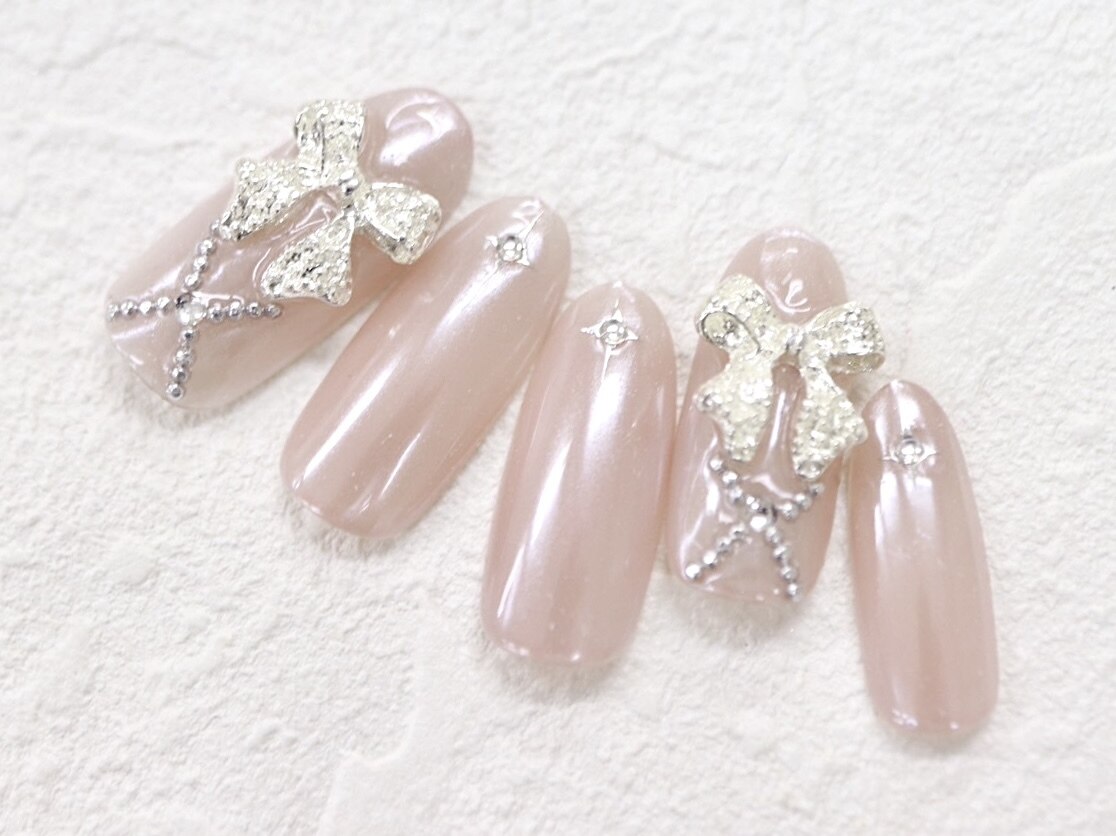 2026年冬トレンド】ちゅるん ハンドのネイルデザイン集｜人気順｜38