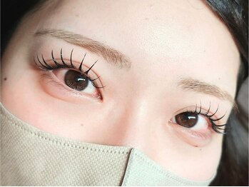 アイラッシュスペシャリティサロンビー 大阪京橋店(Eyelash speciality salon Be.)の写真/盛れる!とSNSで話題の網紅★【アニメ風/束感/ワンホンマツエク】専門店ならではの高技術で特殊デザインも◎