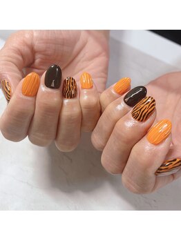 ブラン(blanc)/ゼブラネイル