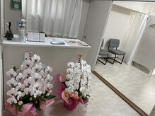 巻き爪補正店 金山店の雰囲気（白を基調とした綺麗な店内♪）