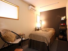 ガジュマルの樹/リンパマッサージ内観