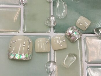 アンティム(Intime)/FOOTガラスフレンチ