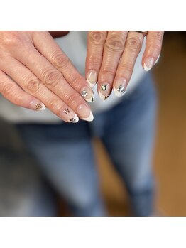 イロ ネイル(iro nail)/