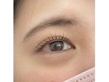 自然なまつ毛パーマで理想の目元に★