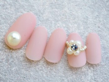 ベビーピンクのお花アート