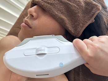 エル ブランシュ(Ailes blanches)の写真/【駅チカ×信頼の技術で満足度◎】最新脱毛機使用で、痛みが少なく、速攻効果を実感いただけます！