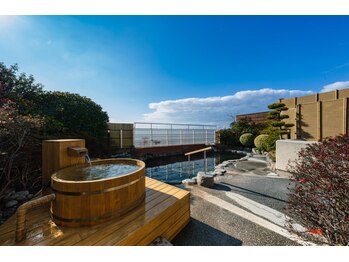 リン(Rin)/早い時間の大浴場も最高です♪