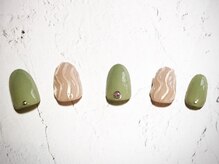 フレイムス アイラッシュ アンド ネイル(FRAMES)/ピスタチオ×ピンクニュアンス