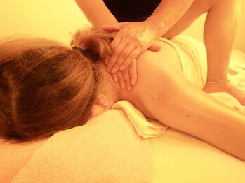 韓国式アカスリ ダイヤモンド/深層強圧オイルリンパマッサージ