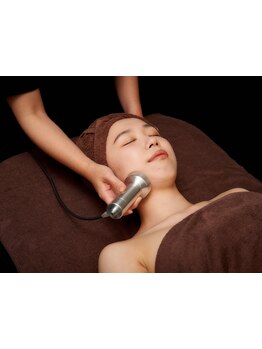 ホウレイ線・たるみ改善！予防ケア