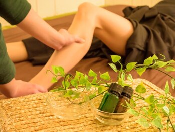 ビーラボ 代々木上原店 タイ古式&マタニティマッサージ/【オイルフット】