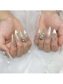 アート乗せ放題マグネットネイル