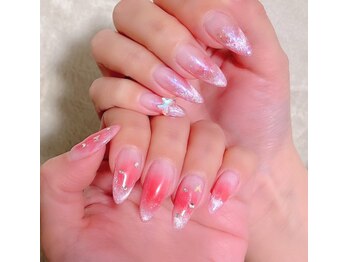 アートネイル アルファ(Art Nail ALUFA)の写真/【シャレオ内】貴方のワガママ叶えてくれるデザイン力☆持ち込みアートOK♪パーツの持ち込みも◎