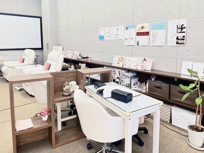 エヌエーブランカ 東白楽店(n.a.blanca)の写真