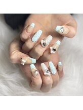 ビーネイル(8ee Nail)/