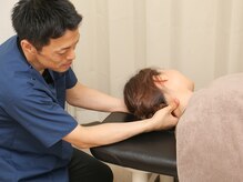 森整体院/首の施術