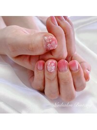 王道の可愛さ～桜ネイル
