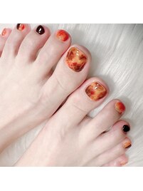 秋のべっ甲フットネイル